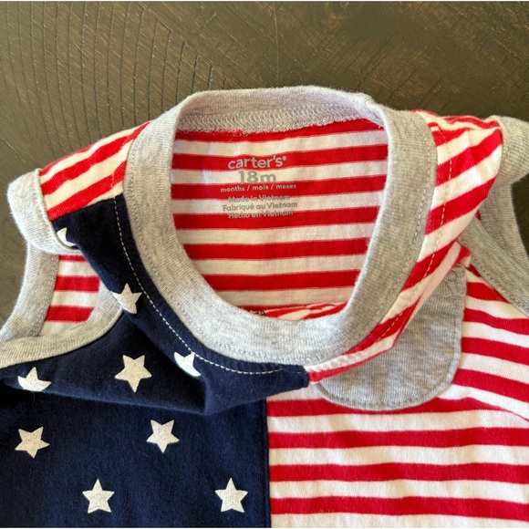 Carters Romper - Picture 4 of 4